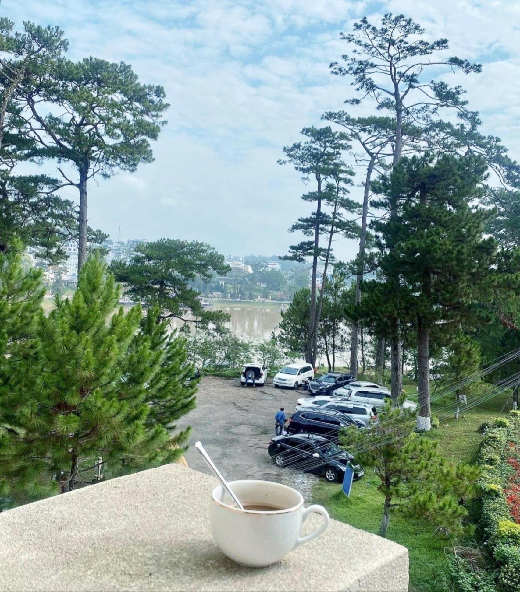 Hoa Dat Da Lat Hotel Екстериор снимка